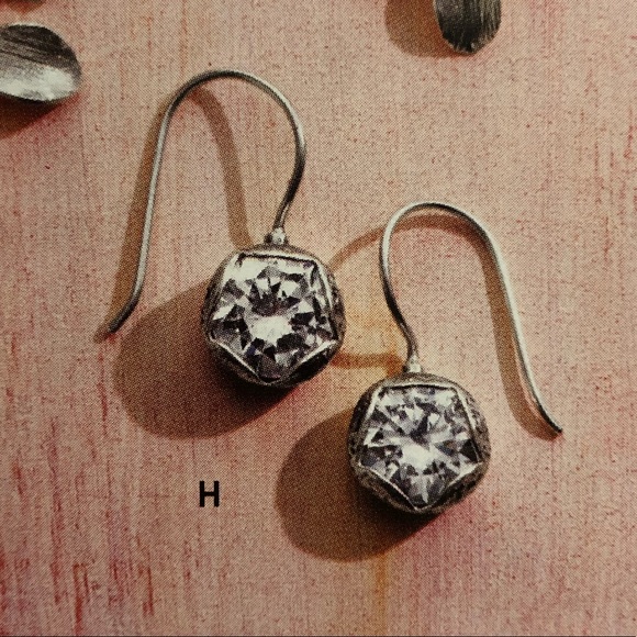 Silpada W2393 Cinema Star Cubic Zirconia Earrings - Picture 9 of 15